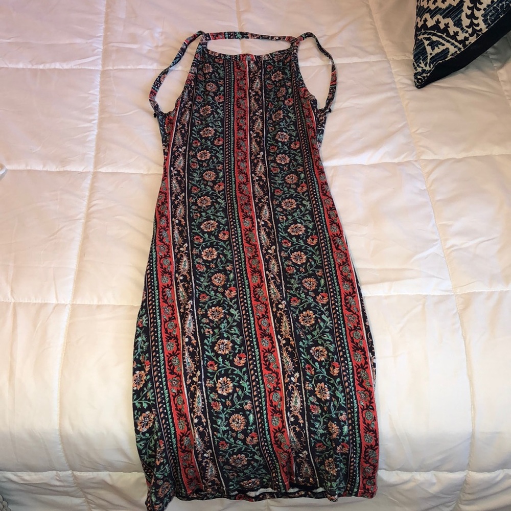 Colorful Lulus backless dress size XS!